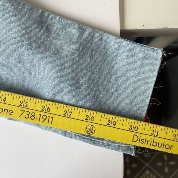 HOLLISTER Super Skinny Light Wash Raw Edge Hem Jeans, 29 - Picture 7 of 9